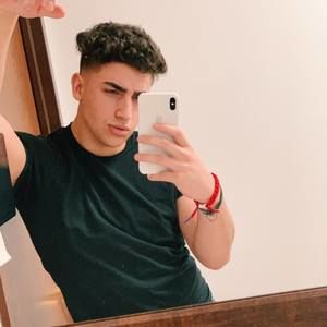 Meet your Posher, Rafael